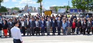 ‘GENÇLİĞE HİTABE’Lİ KUTLAMA