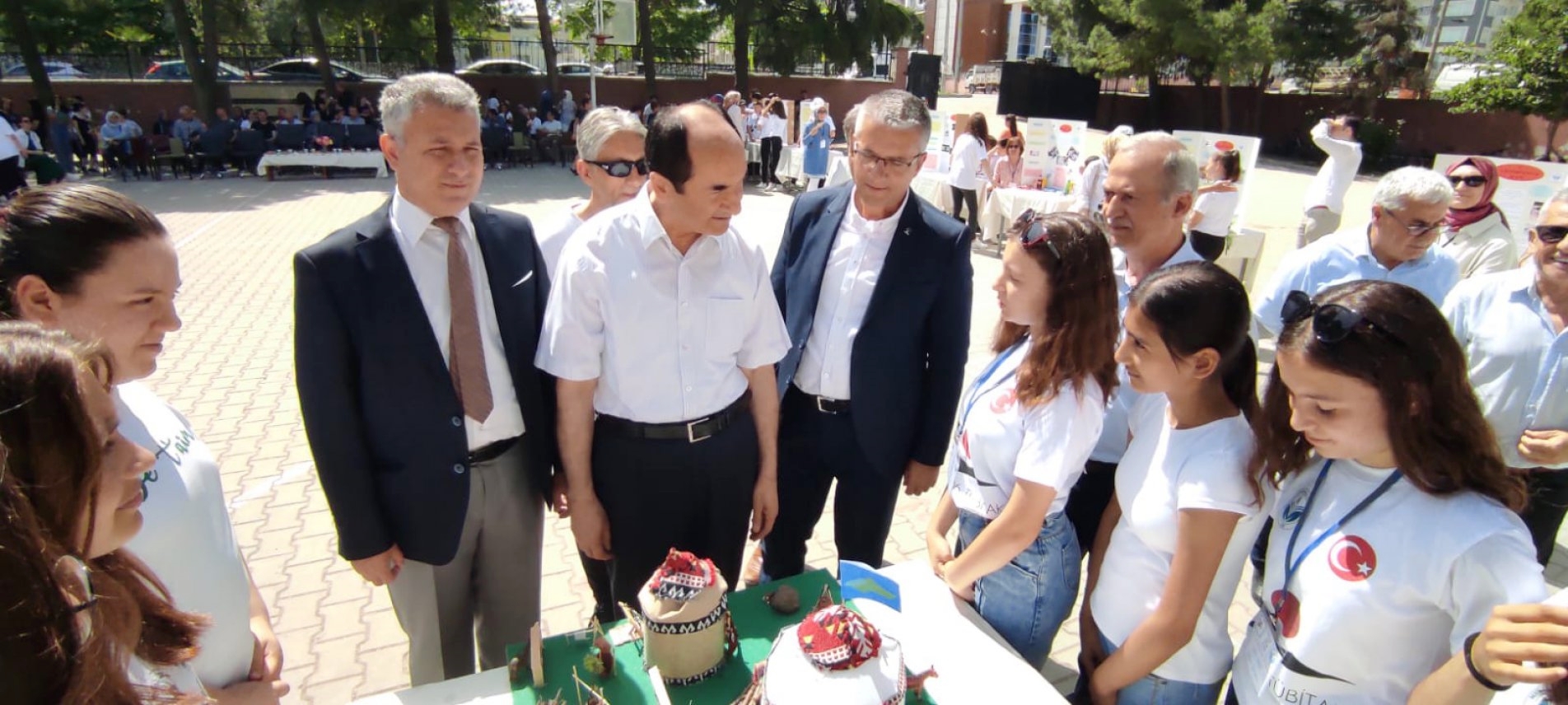 MUSTAFAKEMALPAŞA ORTAOKULU’NDAN TÜBİTAK SERGİSİ