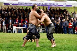 PEHLİVANLAR YALINTAŞ’TA BULUŞUYOR