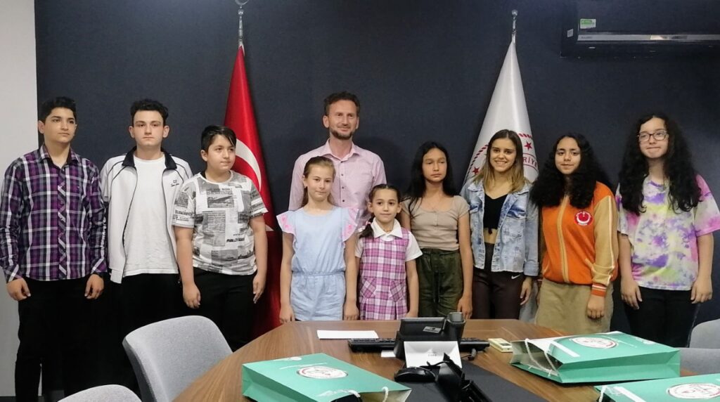 TRAFİK YARIŞMASINDA İKİ DERECE