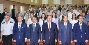 VALİ CANBOLAT MUHTARLARI DİNLEDİ