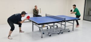 VETERANLAR ‘MASA TENİSİ’NDE DERNEKLEŞTİ