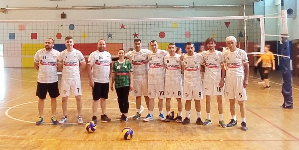 VOLEYBOLDA GÜLLÜCE RÜZGÂRI