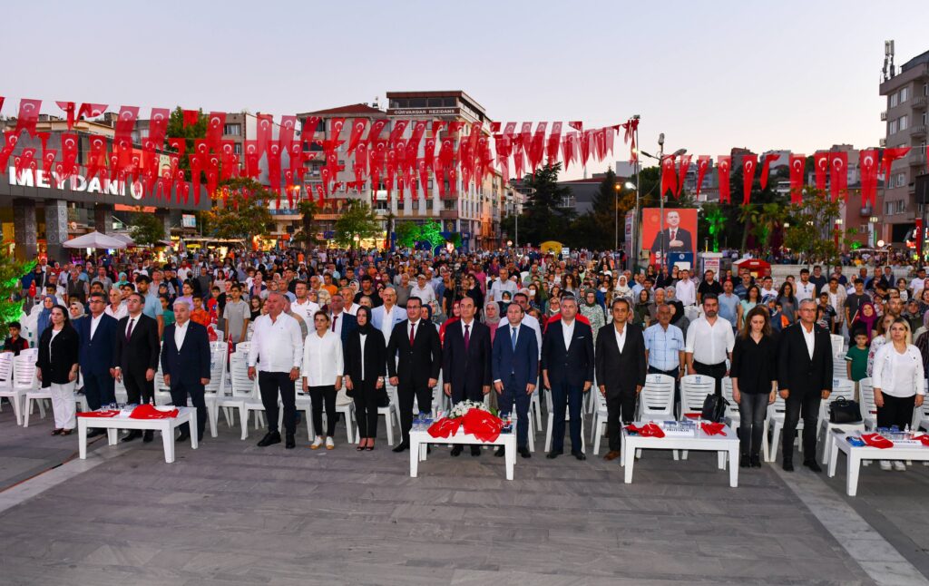 15 TEMMUZ ŞEHİTLERİ UNUTULMADI