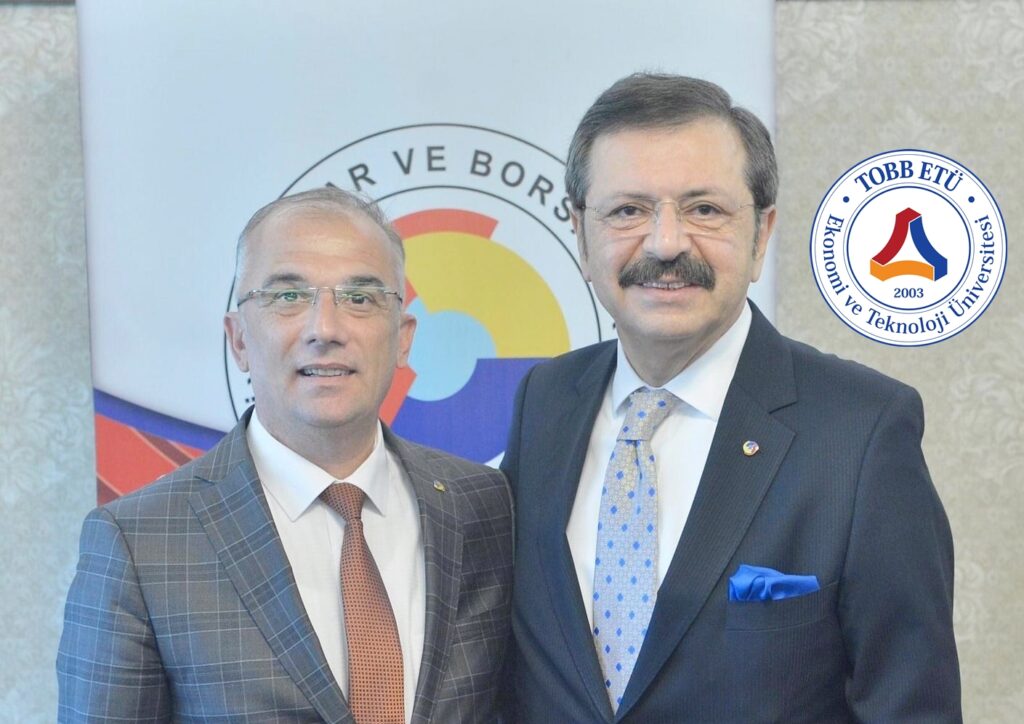 AKKOYUNLU’DAN ÜNİVERSİTE ADAYLARINA ÇAĞRI