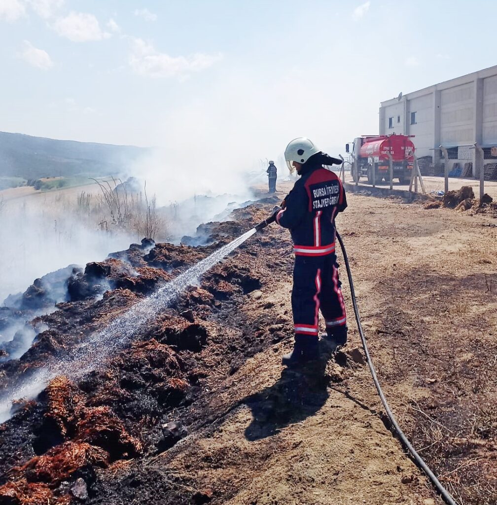 ART ARDA ÇIKAN YANGINLAR TEDİRGİN ETTİ