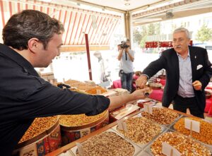 ‘FİYATLARLA MÜCADELENİN TEK YOLU PERAKENDE YASASI’