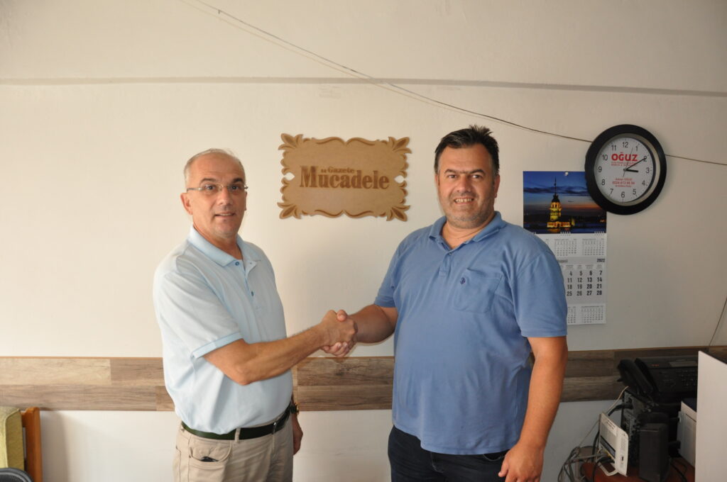 AKKOYUNLU’DAN MÜCADELE GAZETESİ’NE JEST