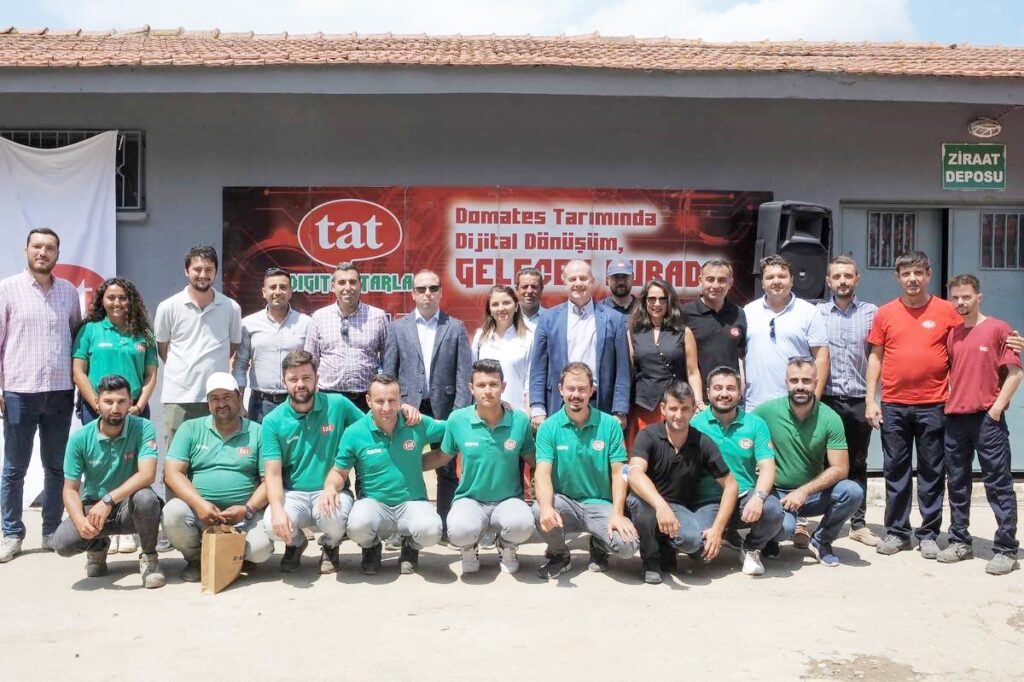 TAT GIDA ‘DİJİTAL TARLA GÜNÜ’NDE ÇİFTÇİLERLE BULUŞTU