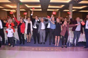 CUMHURİYET SEVDALILARI BULUŞTU