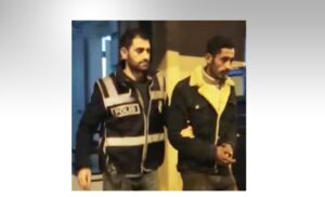 KAMERADAN KAÇAMADI, SATARKEN YAKALADI