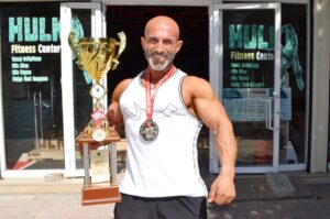 USTA VÜCUT GELİŞTİRİCİYE MİLLİ TAKIM DAVETİ