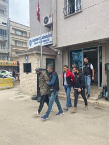 POLİSTEN NARKOTİK OPERASYONU