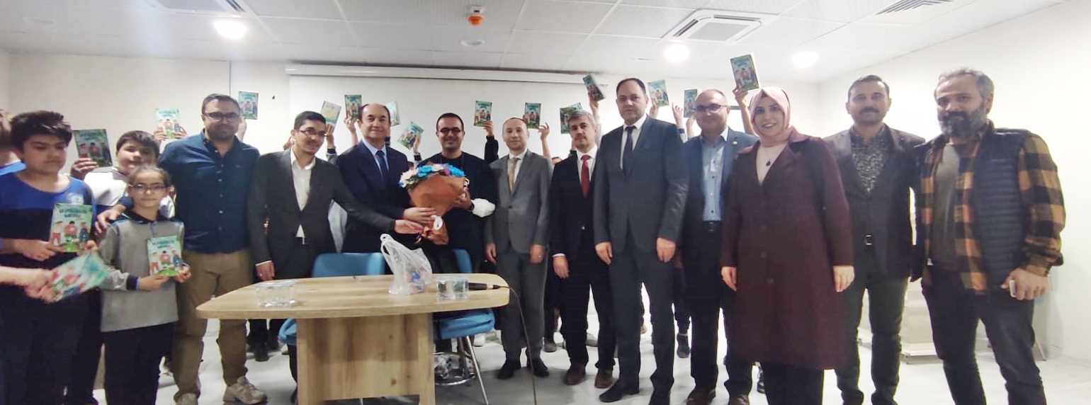 ANIL BASILI ÖĞRENCİLERLE BULUŞTU