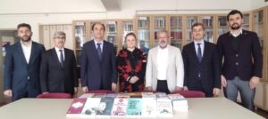 FEN LİSESİ’NE KİTAP TAKVİYESİ