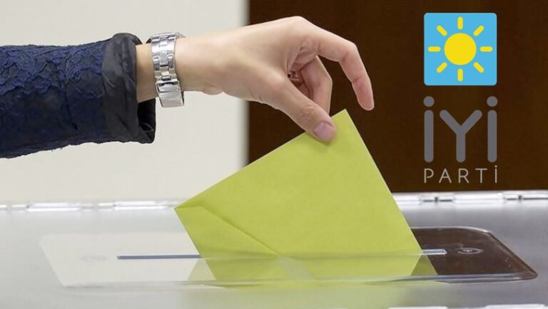 İYİ PARTİ DELEGELERİNİ BELİRLİYOR