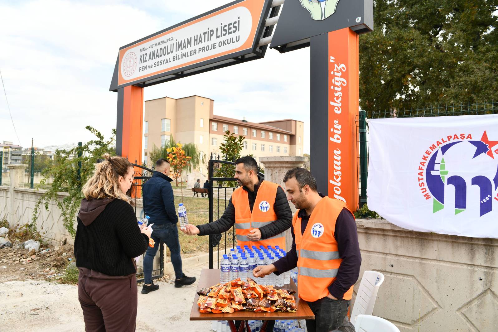 KPSS ADAYLARINA BELEDİYE DESTEĞİ