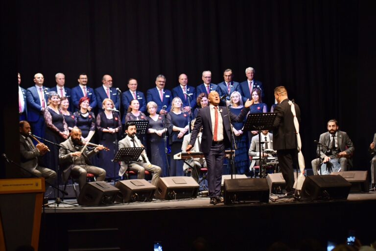 MUHTARLAR KONSER VERECEK