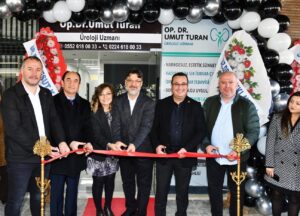 ÜROLOJİ UZMANI UMUT TURAN, HASTA KABULÜNE BAŞLADI