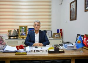 ‘GAZİ MUSTAFA KEMAL ATATÜRK’Ü SAYGIYLA YAD EDİYORUZ’