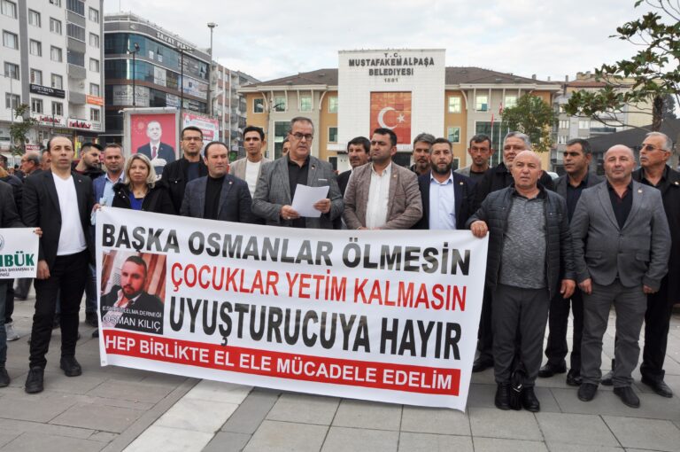 UYUŞTURUCUYA KARŞI ‘UYUMA!’