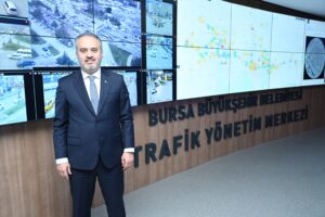 TRAFİK YÖNETİMİNDE DÜNYADA BİR İLK