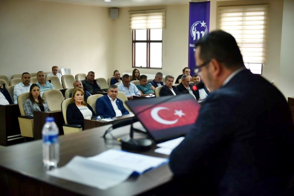 BELEDİYE MECLİSİ’NDE İKİ MADDELİK GÖRÜŞME