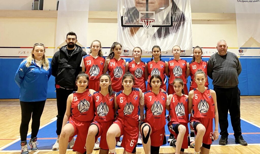 İLK RAKİP BEŞİKTAŞ