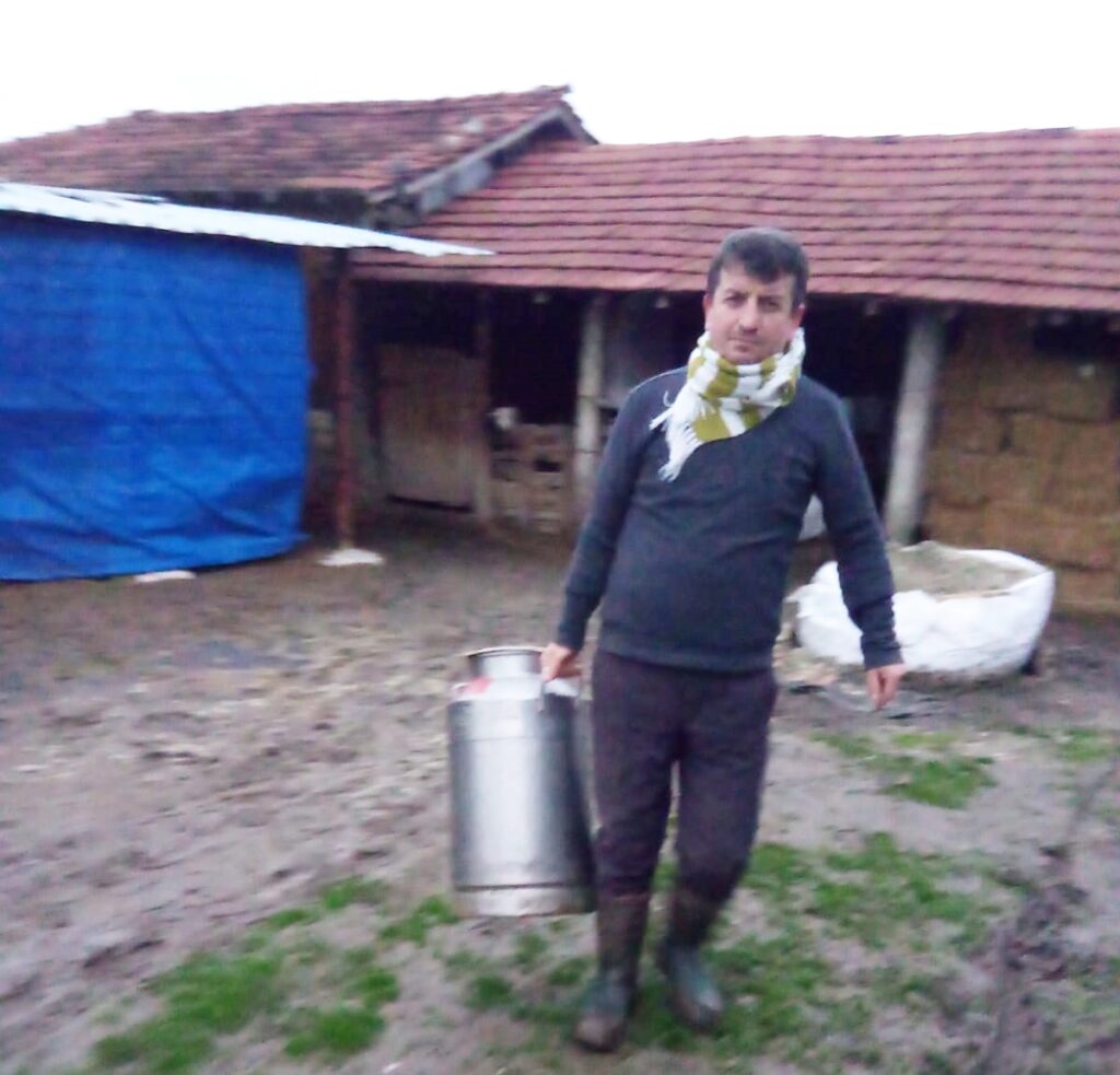 OCAKLI’LI SÜT ÜRETİCİLERİNDEN DEPREM BÖLGESİNE YARDIM