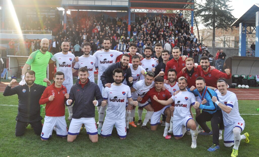 DURDURULAMAZ ŞAMPİYON