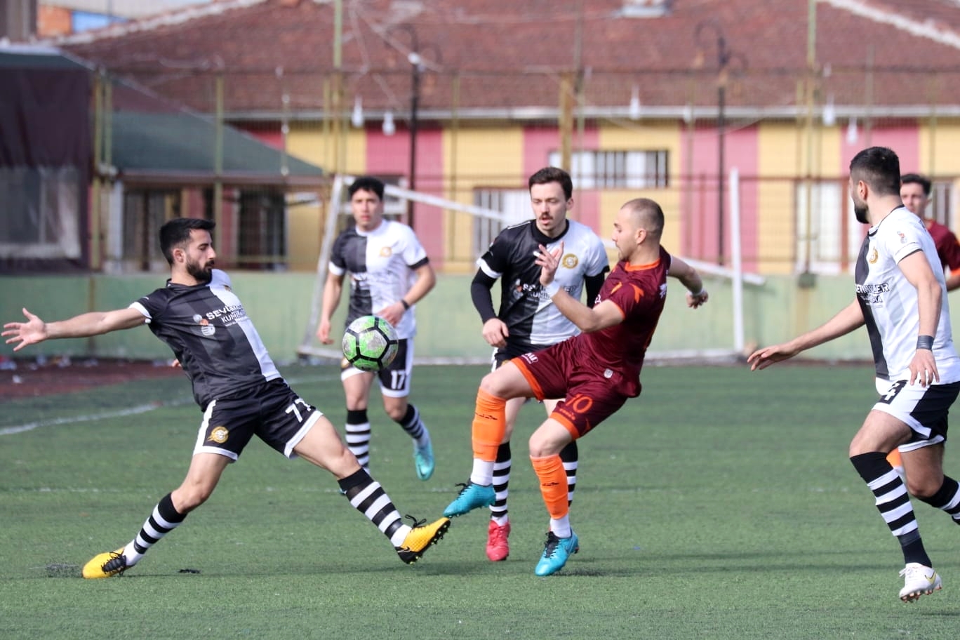 PAŞA’NIN RAKİPLERİ TEKLEMEDİ