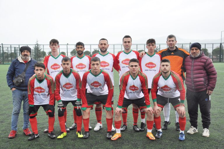 AMATÖR’DE RAKİPLERE GEÇİT YOK!