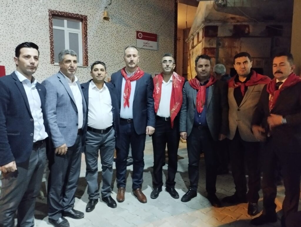 MHP, toplumun tüm kesimlerinin desteğiyle Beygirci’yi parlamentoya taşıma hesabı yapıyor.