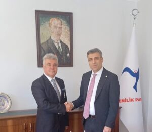 İRFAN ÖZEN YENİLİK PARTİSİ’NDEN ADAY