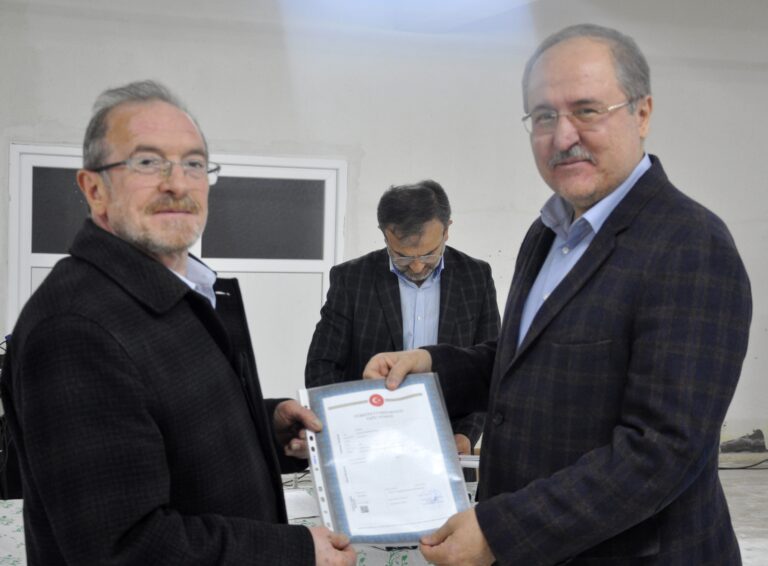 ŞEHİR DEĞİŞTİREN KARYAĞMAZ’DA TAPU SEVİNCİ