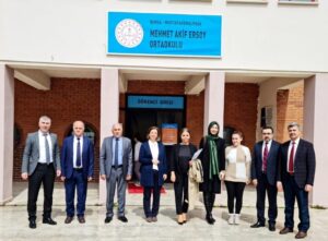 TIMSS’TE İKİ OKUL