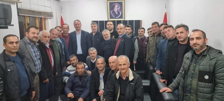 ‘BİZİM AHMET’E DESTEK BÜYÜYOR