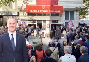 BÖLGE SEÇMENİ ‘BİZİM AHMET’ İÇİN KENETLENDİ