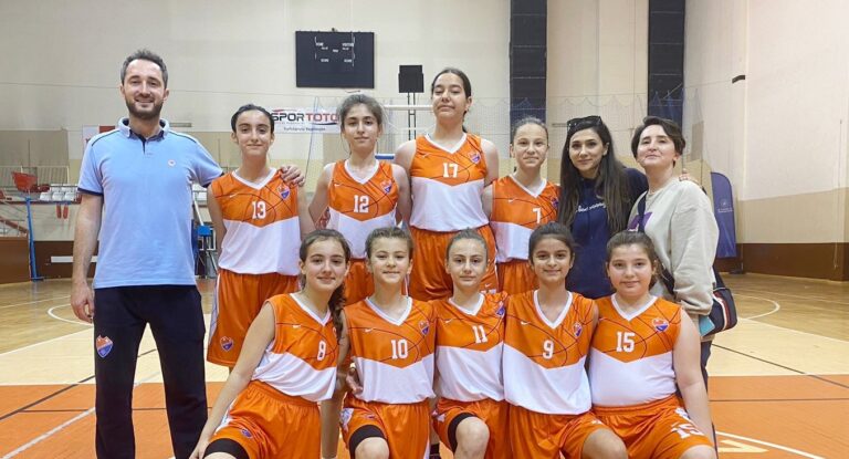 MUSTAFAKEMALPAŞA’NIN KIZLARI FİNAL YOLUNDA