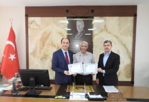 ÖRNEK KÜTÜPHANECİYE TEŞEKKÜR BELGESİ