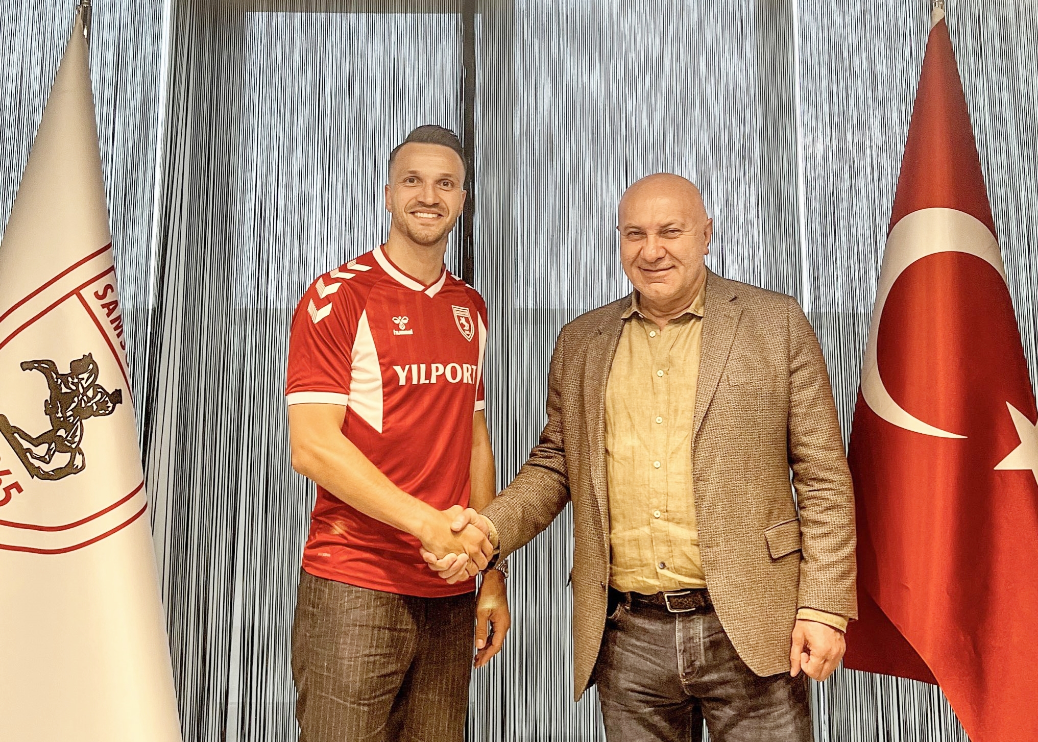 ASLAN’A VEDA, SAMSUN’A MERHABA