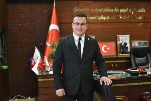 BAŞKAN KANAR’DAN ‘BABALAR GÜNÜ’ MESAJI