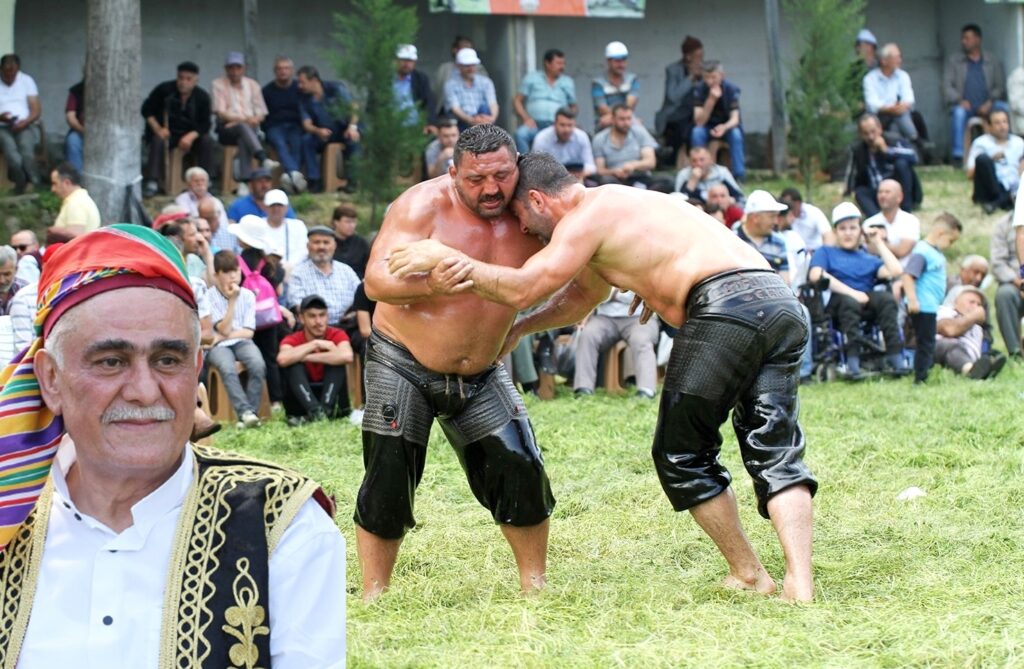 KABULBABA’DA ER MEYDANI KURULUYOR