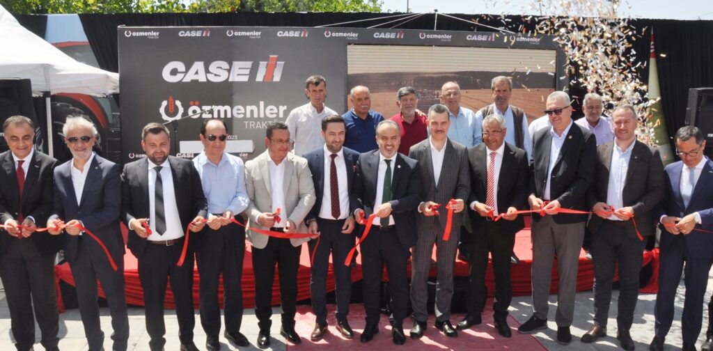 ÖZ TRAK ÖZMENLER’E MARKA PLAZA