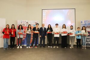 TÜBİTAK ŞAMPİYONLARINA BİR ÖDÜL DAHA