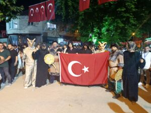 BİRLİK FESTİVALİ, ÇALTILIBÜK DEVE OYUNU İLE ŞENLENDİ