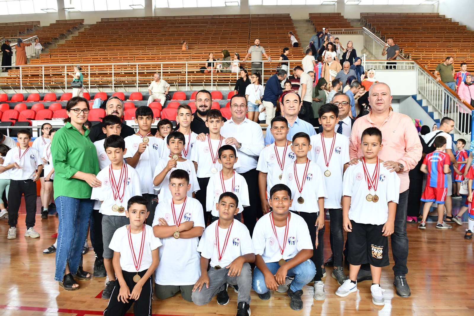 GENÇ SPORCULAR, GELECEĞE HAZIR