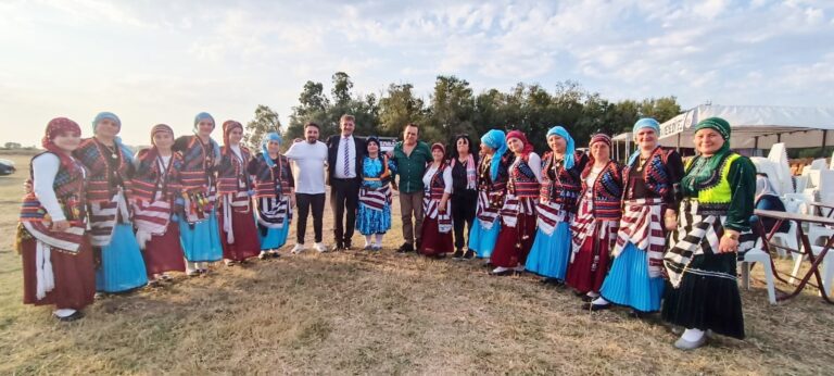 KARADENİZLİLER ‘HORON’LA COŞTU