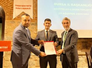 LOYAN, RESMEN BAŞKAN