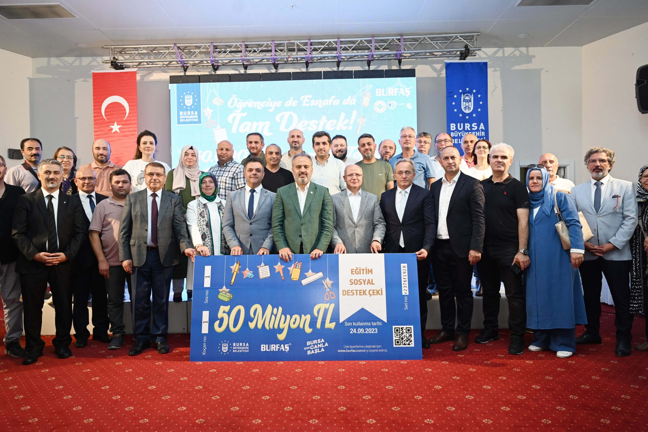 EĞİTİME MİLYONLUK DESTEK